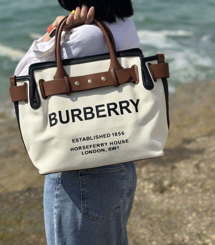 BURBERRY - Block Soly