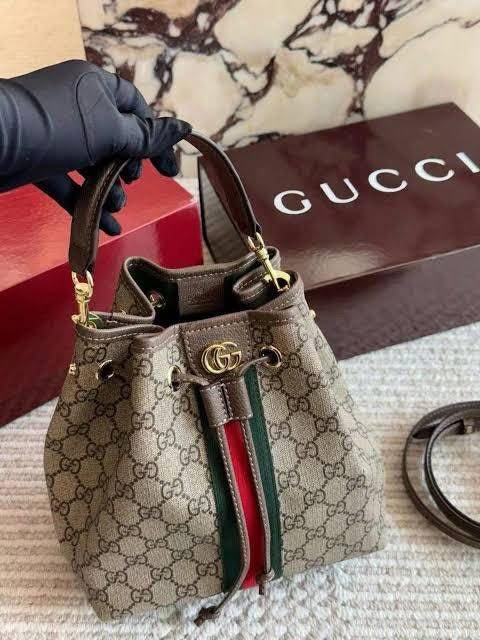 Cucci - Block Soly