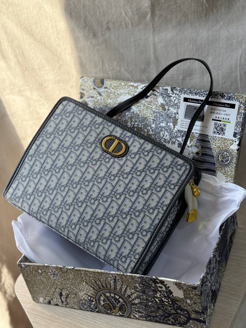 Dior - Block Soly