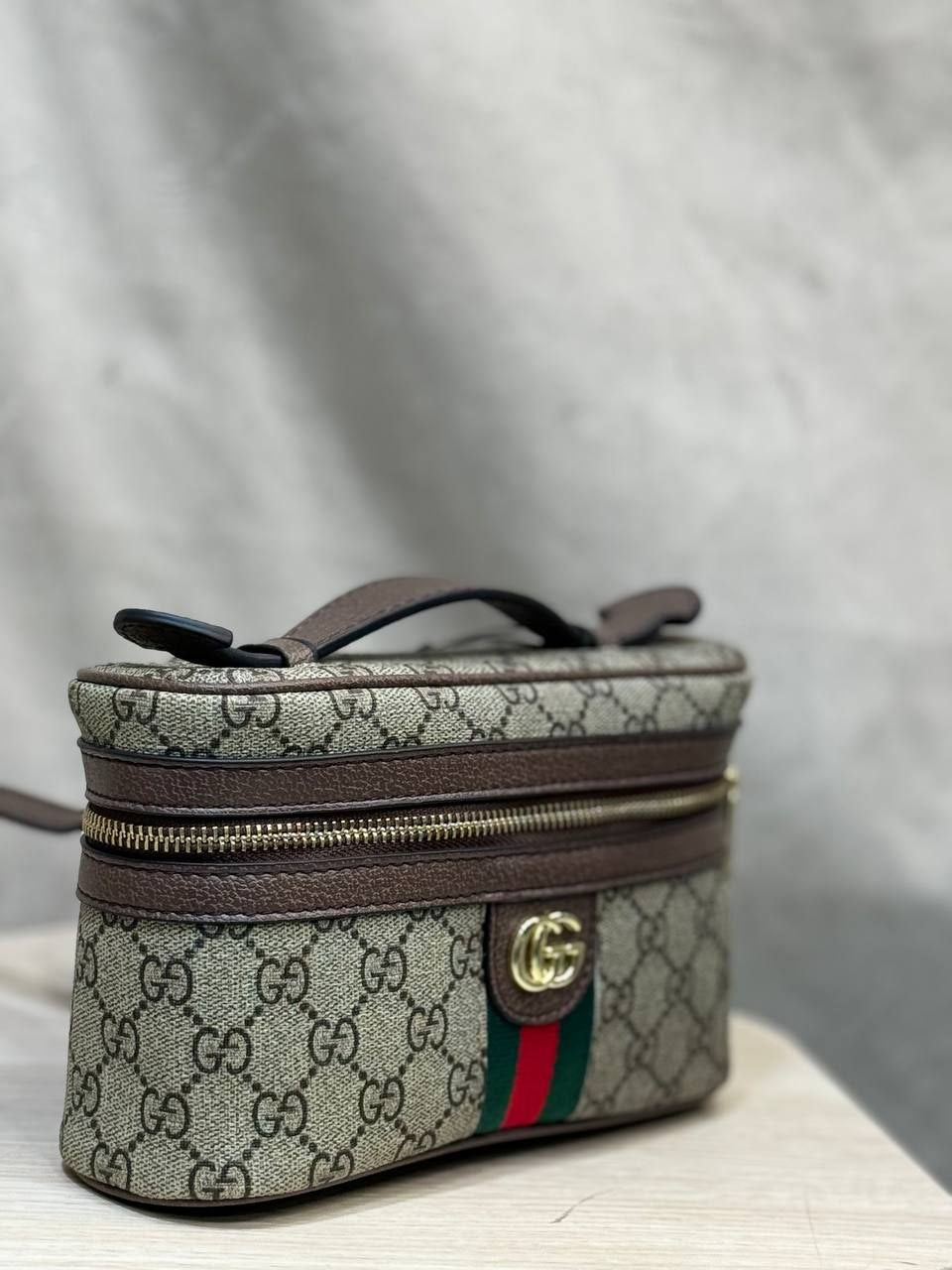 Gucci - Block Soly