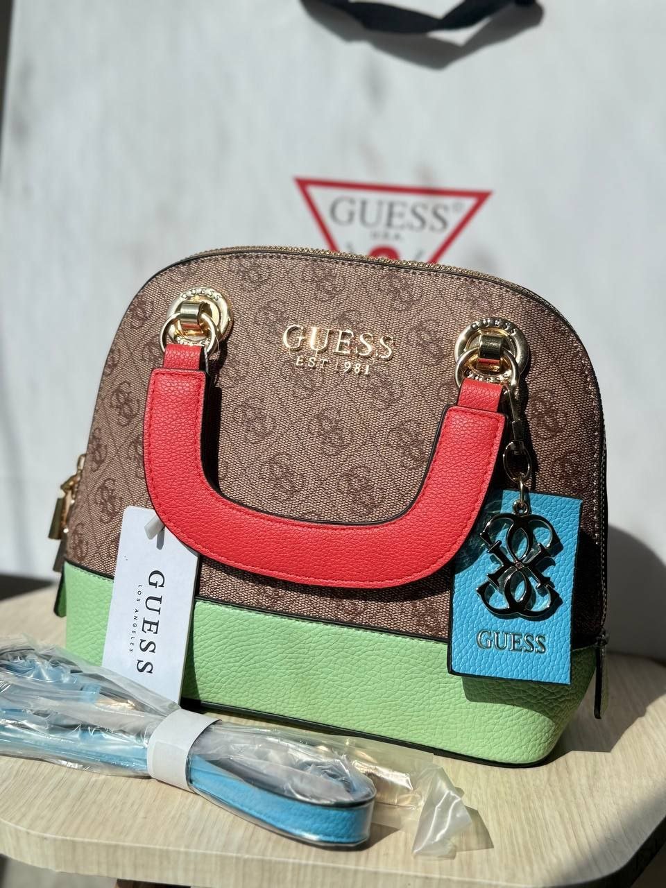 Guess - Block Soly