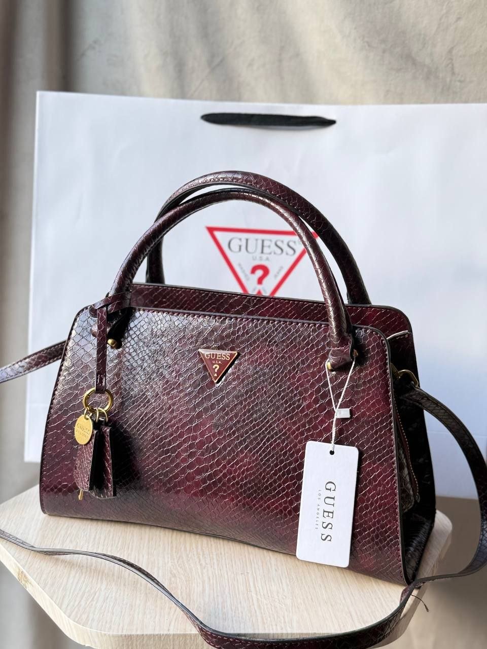 Guess - Block Soly