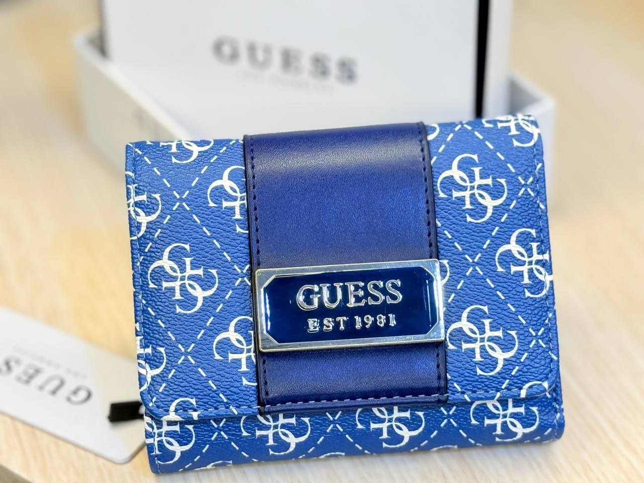 Guess - Wallet - Block Soly