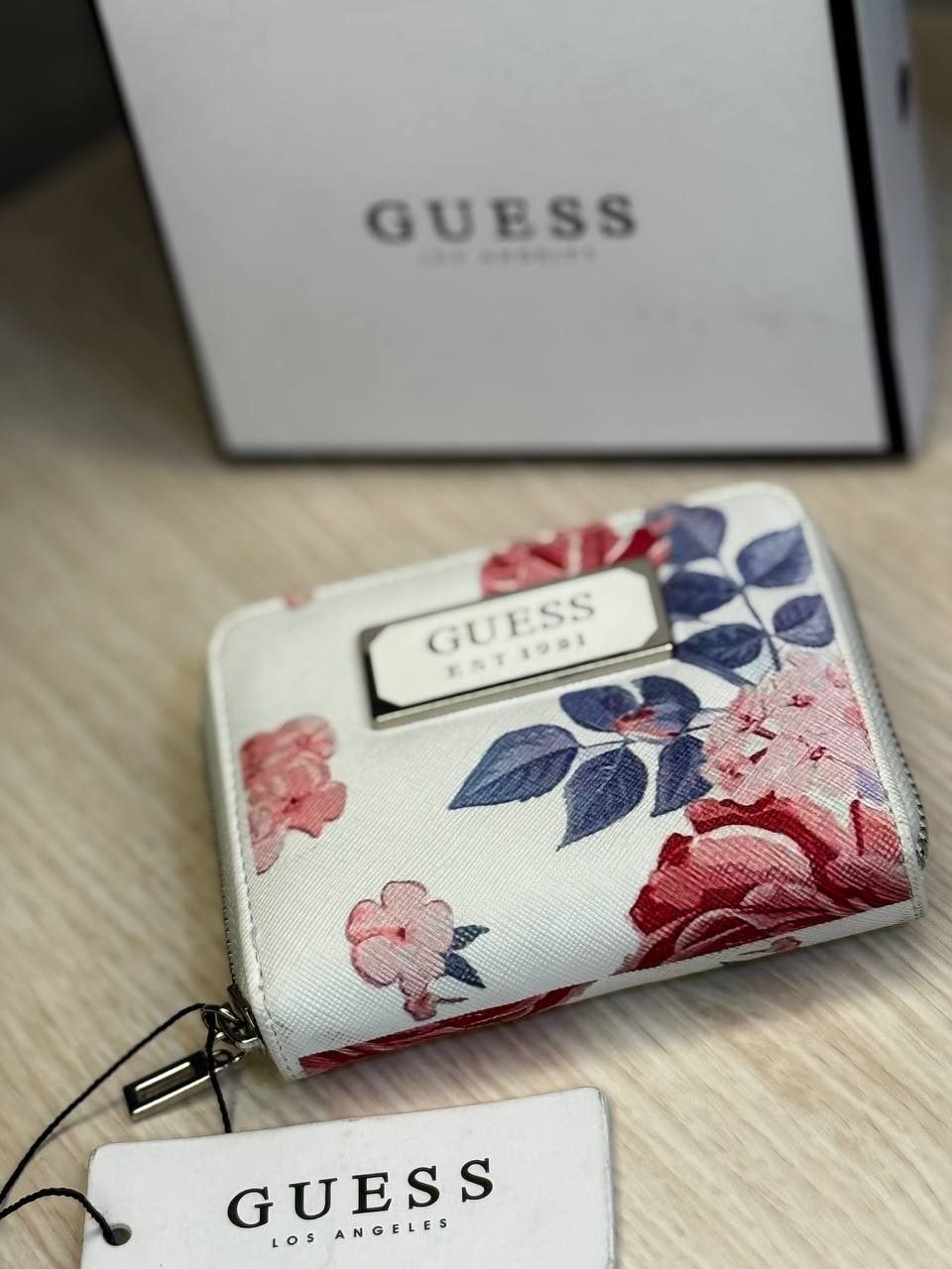 Guess - Wallet - Block Soly