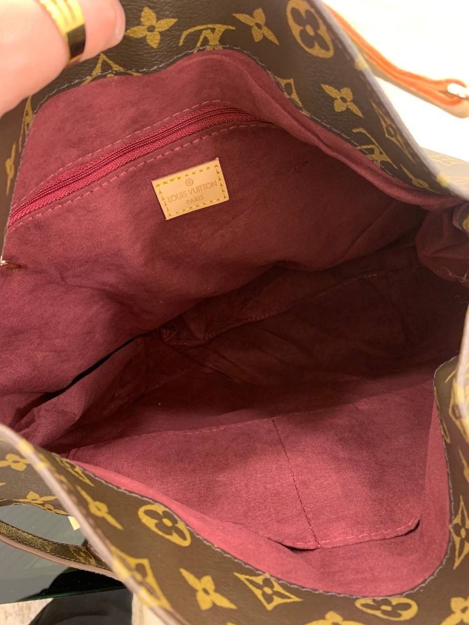Louis Vuitton - Block Soly