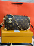 Louis Vuitton - Block Soly