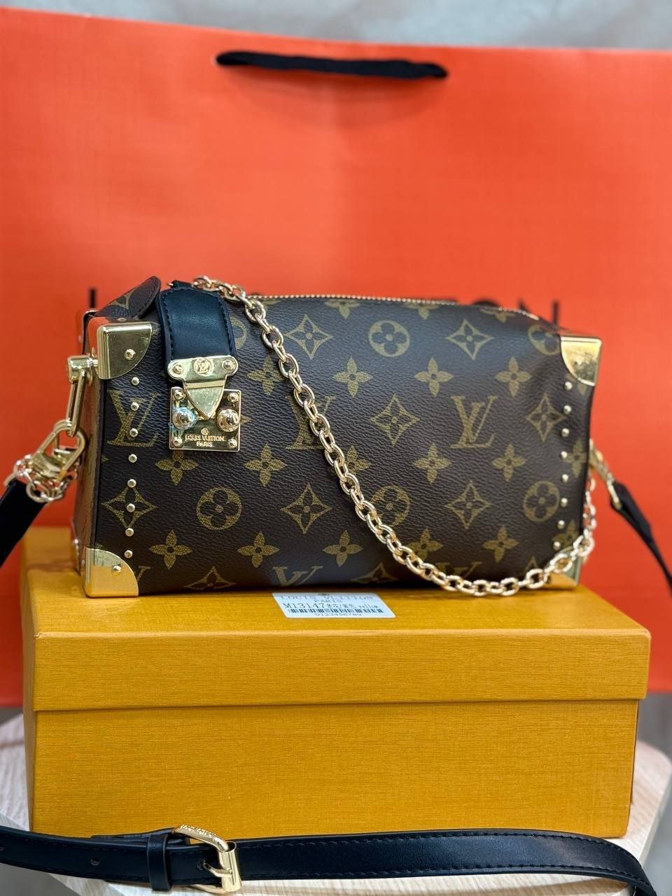 Louis Vuitton - Block Soly
