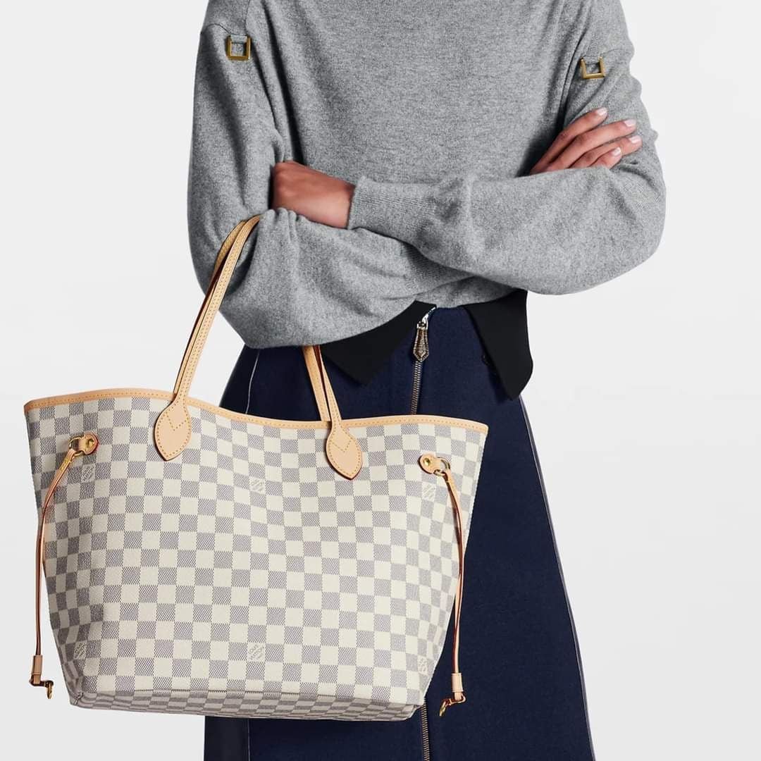Louis Vuitton - Block Soly