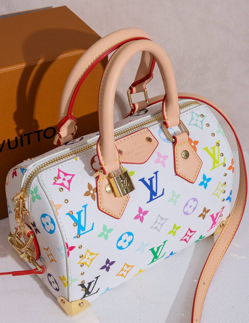 Louis Vuitton - Block Soly