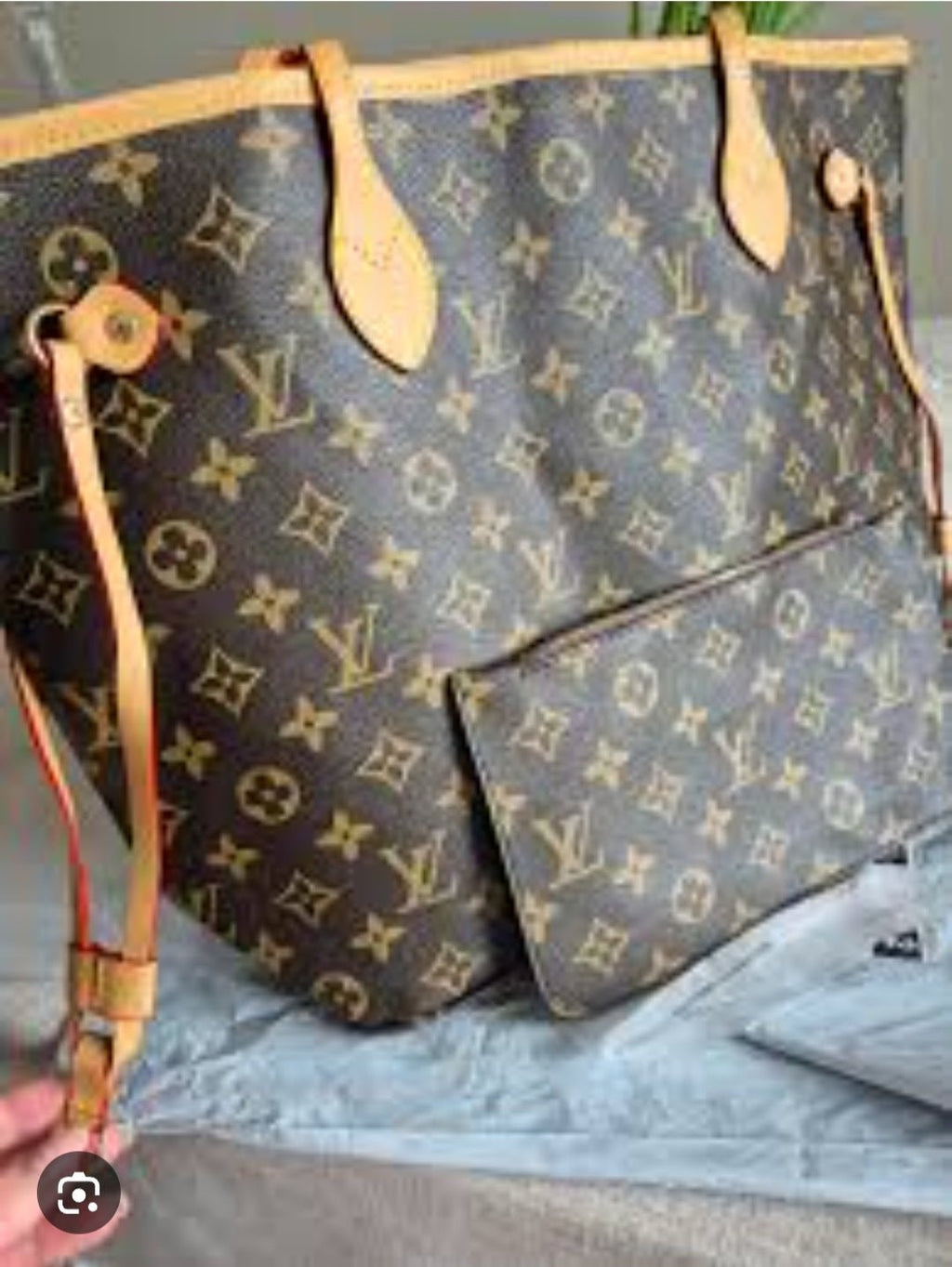 Louis Vuitton - Block Soly