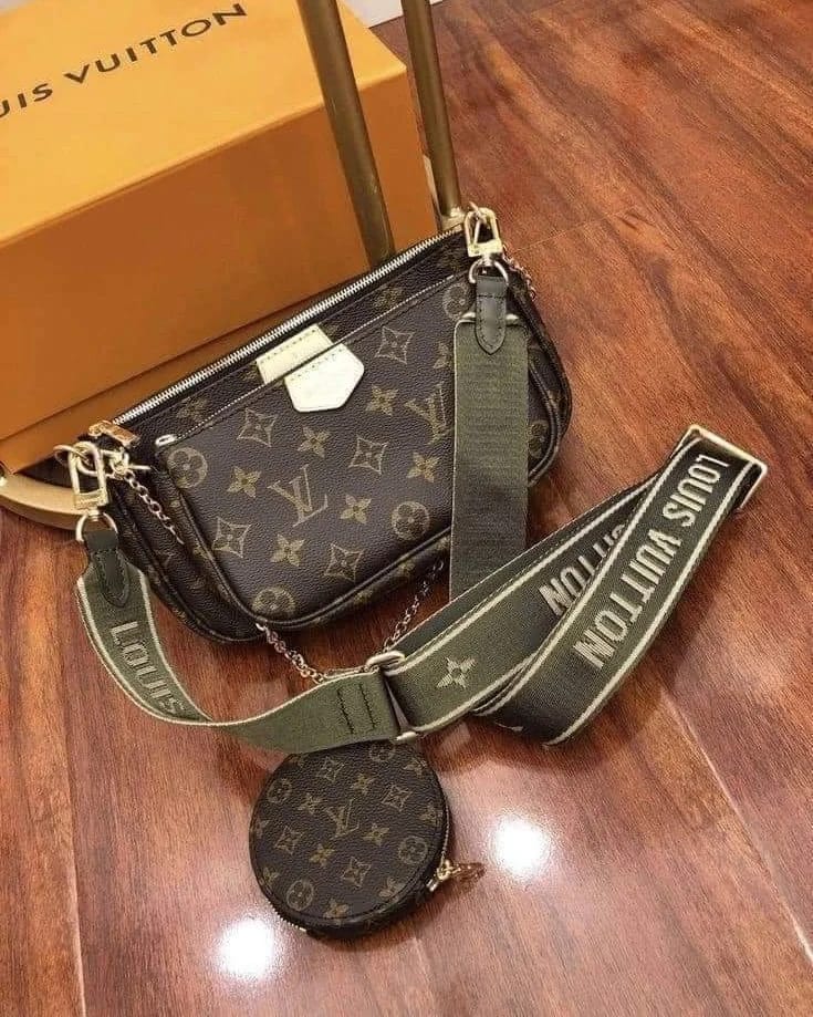Louis Vuitton - Block Soly