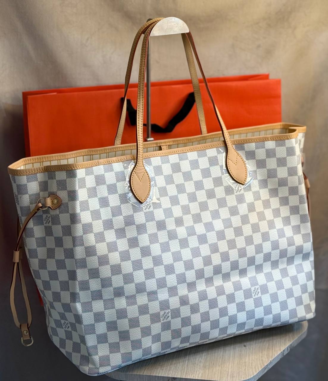 Louis Vuitton - Block Soly