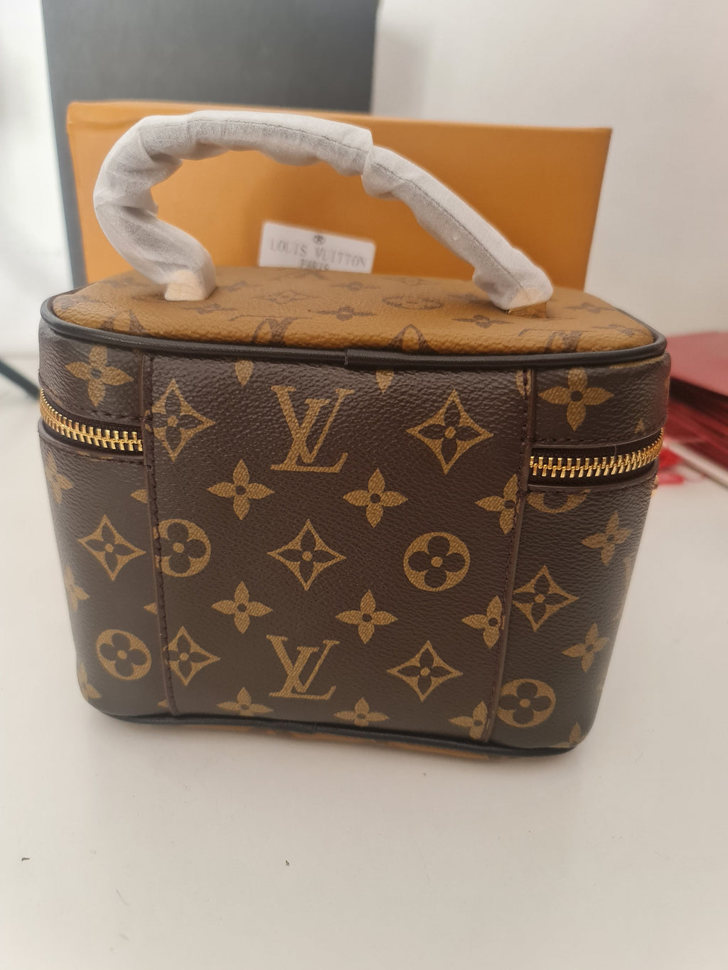 Louis Vuitton - Block Soly
