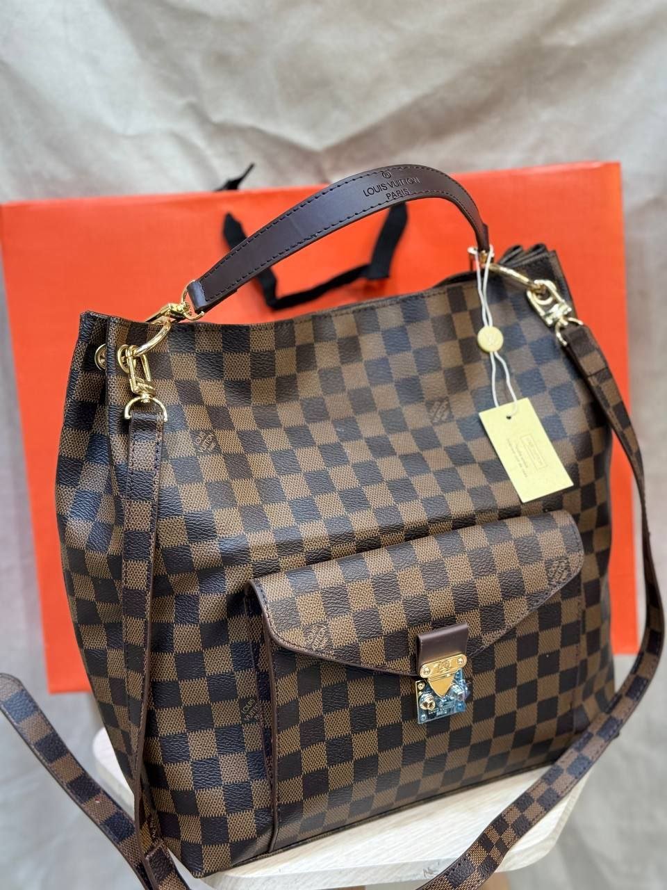 Louis Vuitton - Block Soly