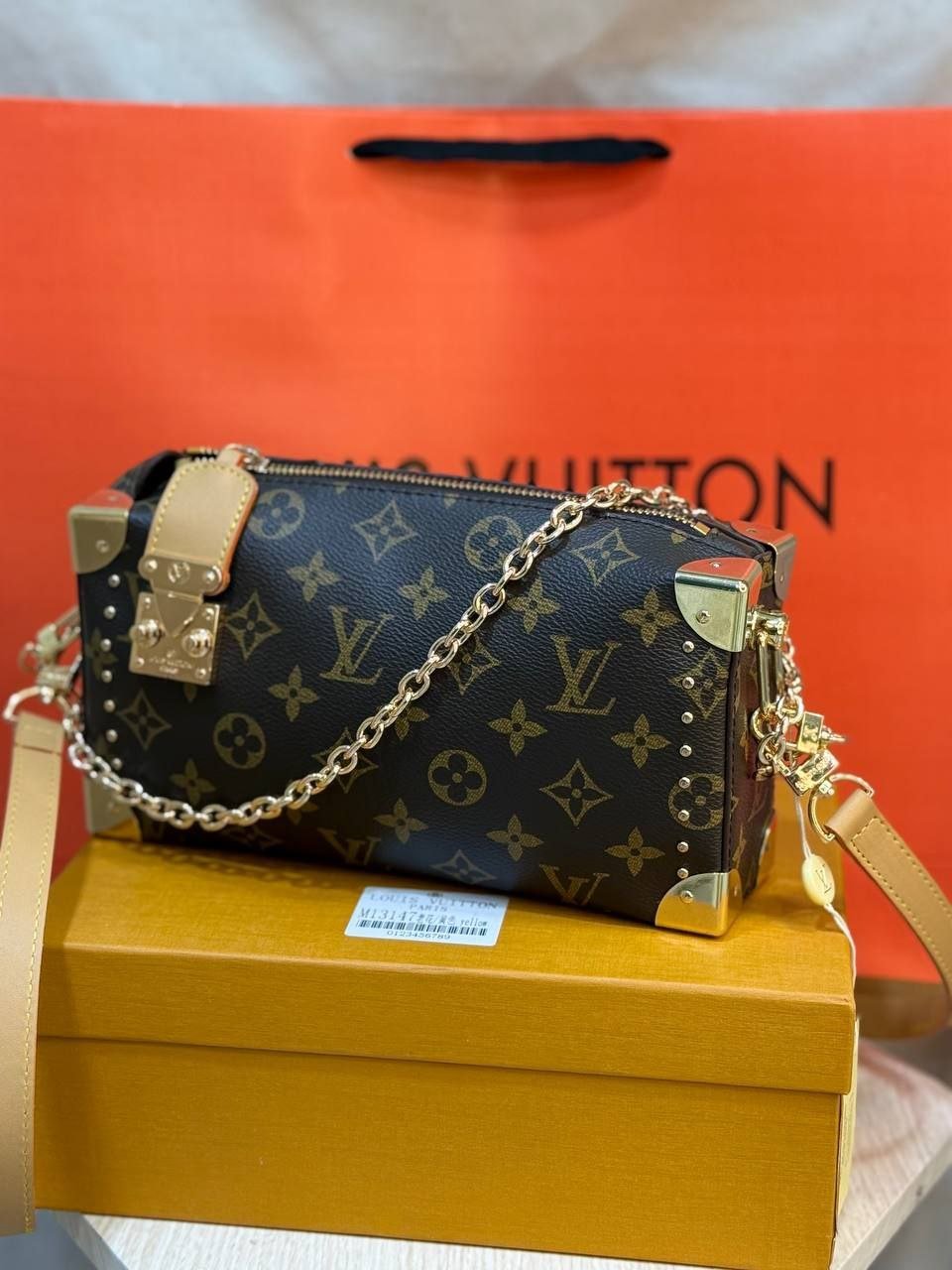 Louis Vuitton - Block Soly