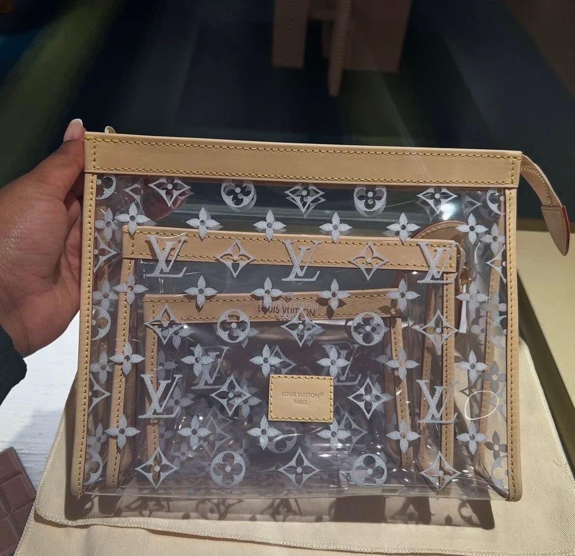 Louis Vuitton - Block Soly