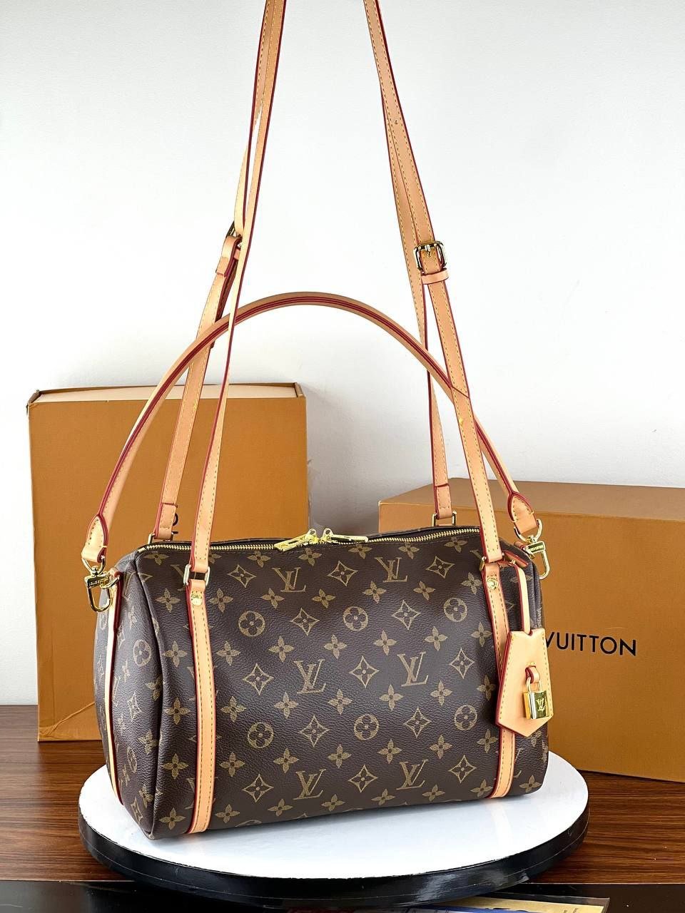 Louis Vuitton - Block Soly