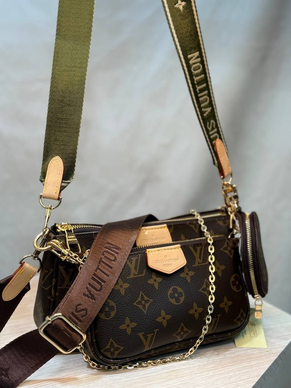 Louis Vuitton - Block Soly