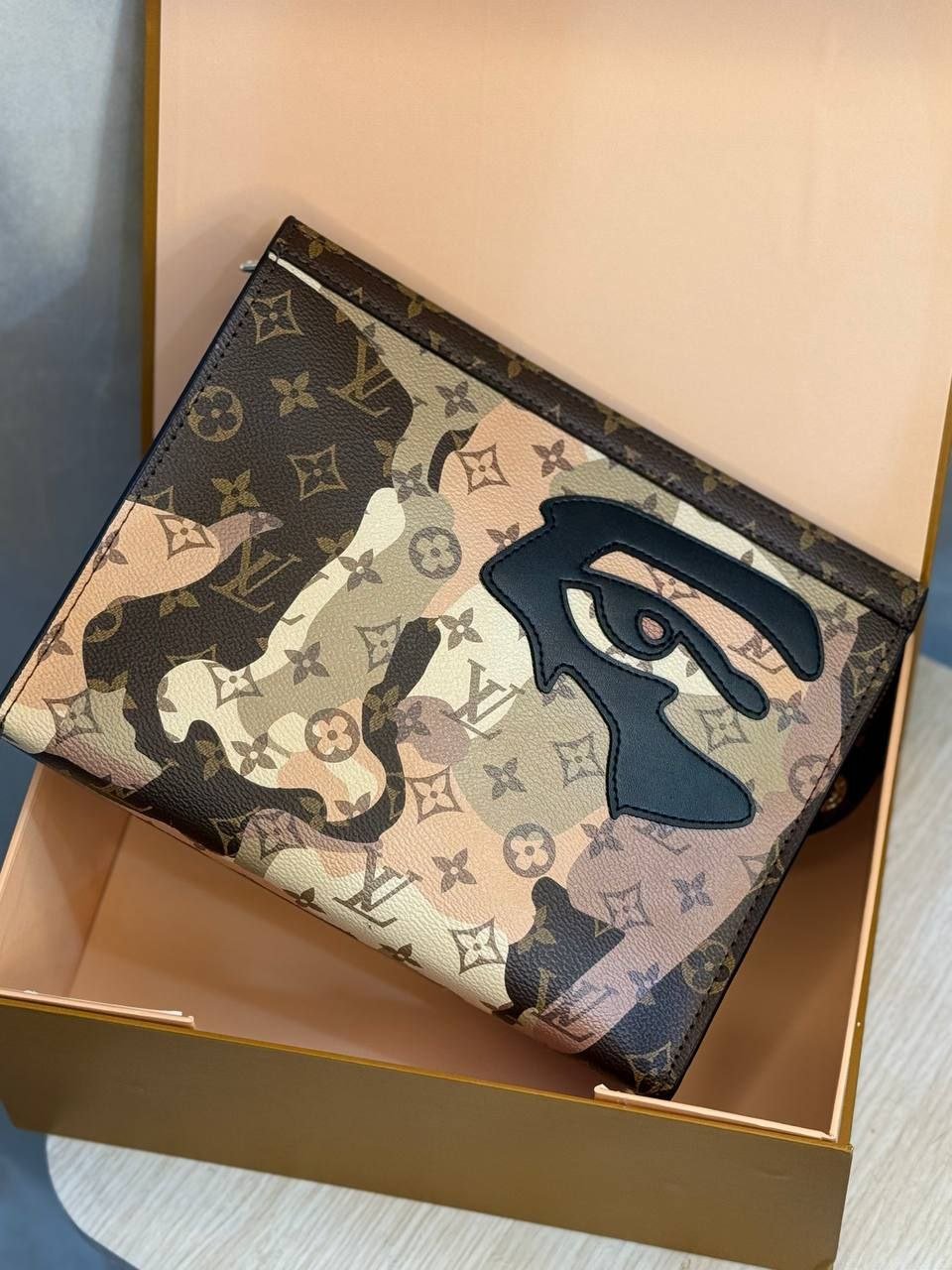 Louis Vuitton - Block Soly