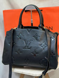 Louis Vuitton - Block Soly