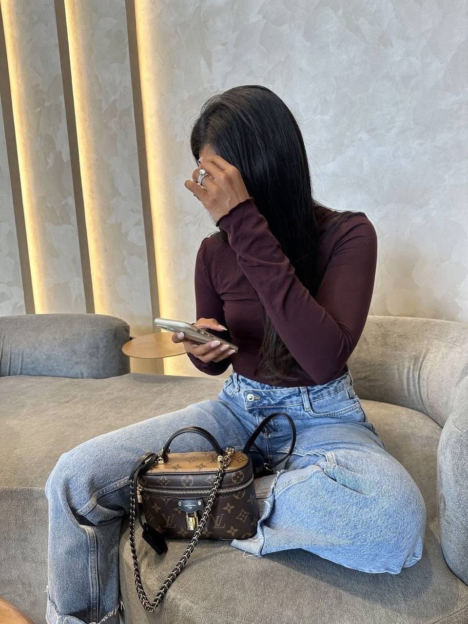 Louis Vuitton - Block Soly
