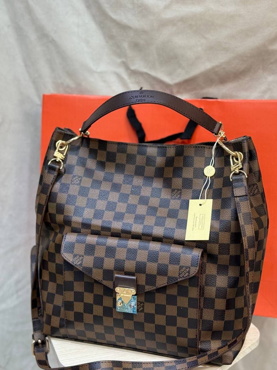 Louis Vuitton - Block Soly