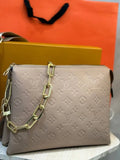Louis Vuitton - Block Soly