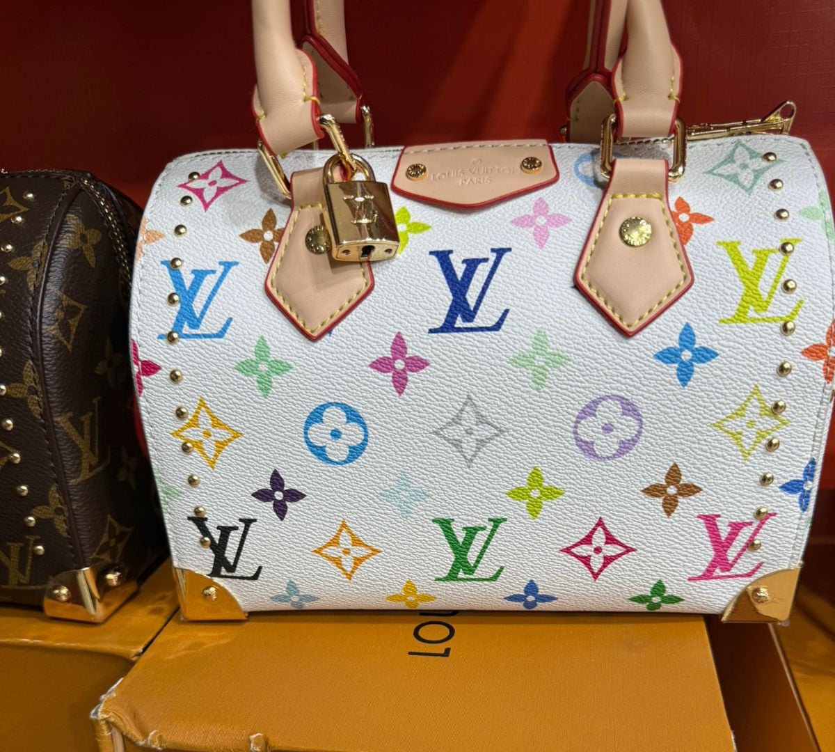 Louis Vuitton - Block Soly