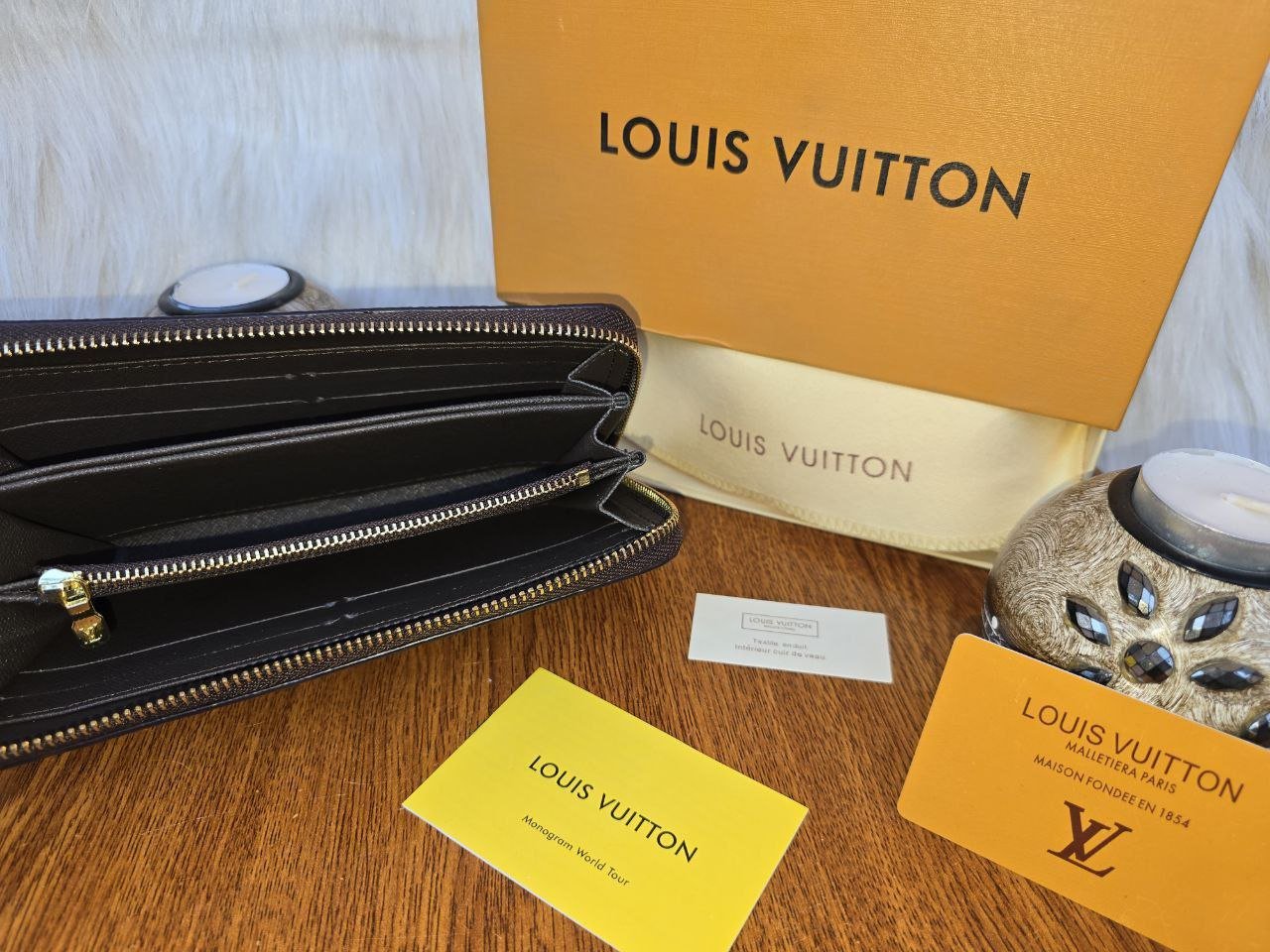 LOUIS VUITTON - Wallet - Block Soly