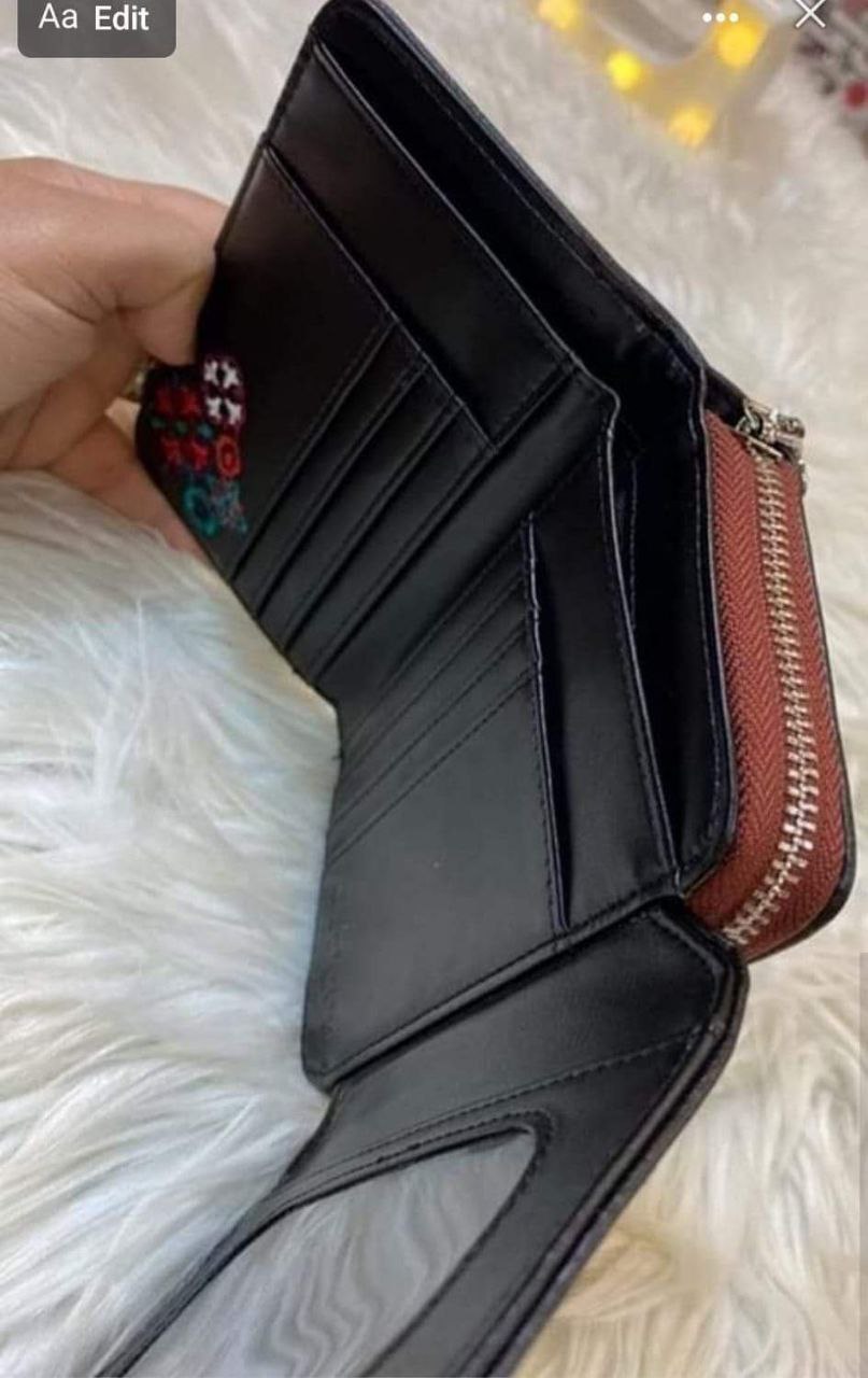 Desigual - Wallet (اسود)