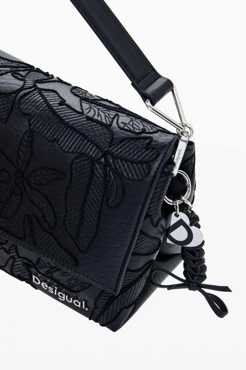 Desigual