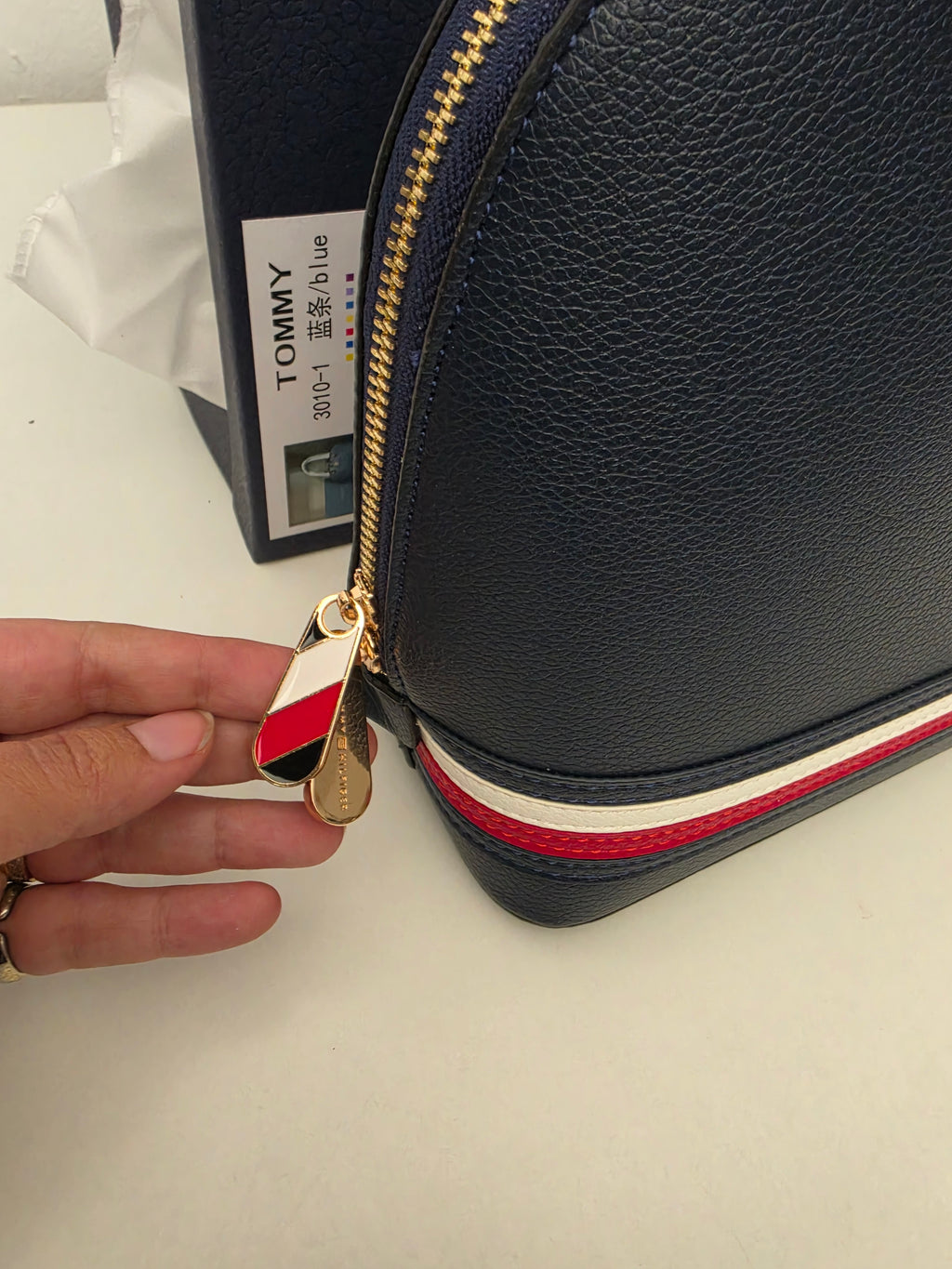 Tommy Hilfiger