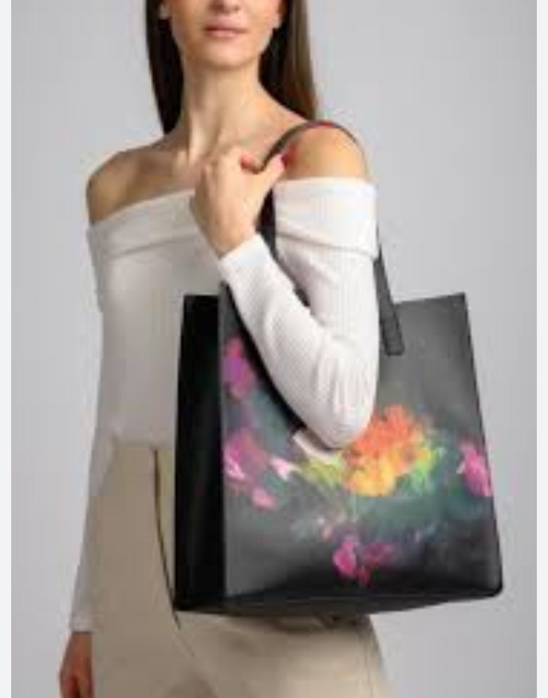 Ted Baker - Block Soly