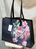 Ted Baker - Block Soly