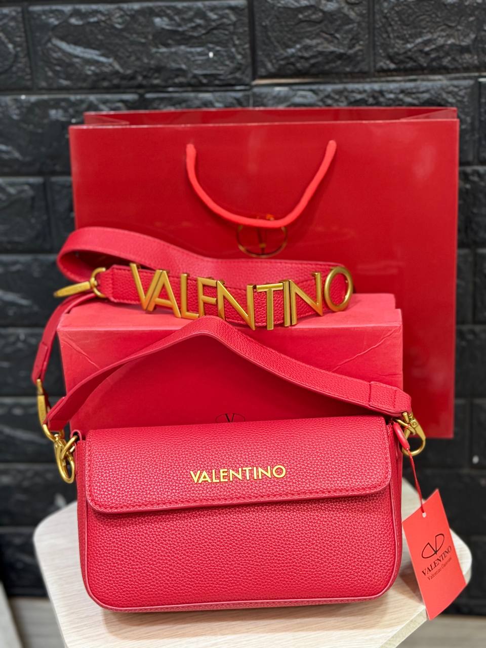 Valentino - Block Soly