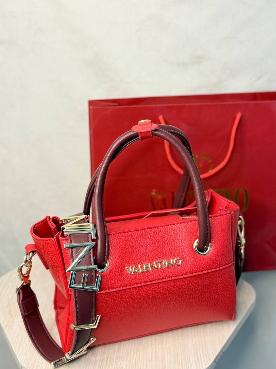 Valentino - Block Soly