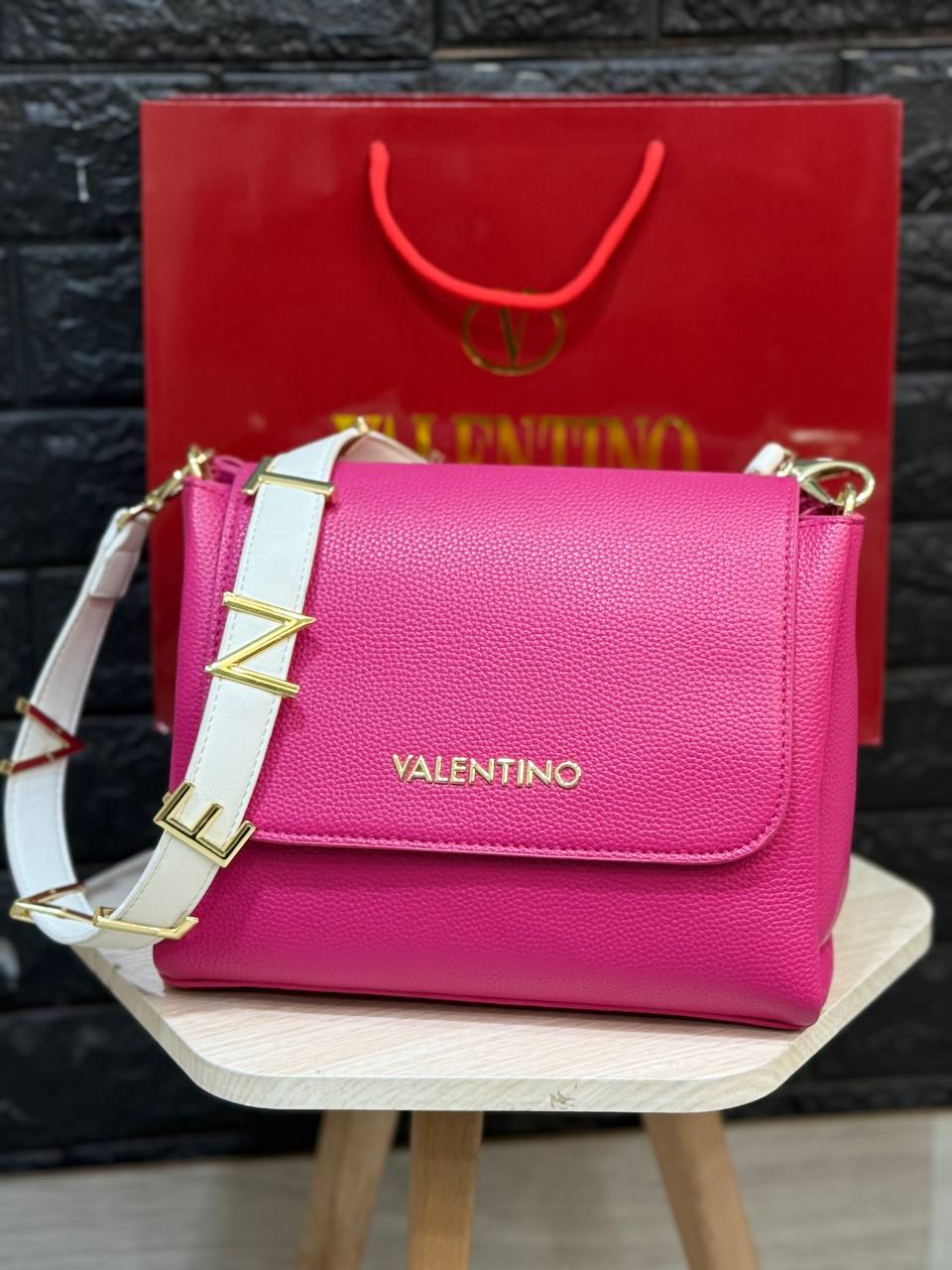 Valentino - Block Soly