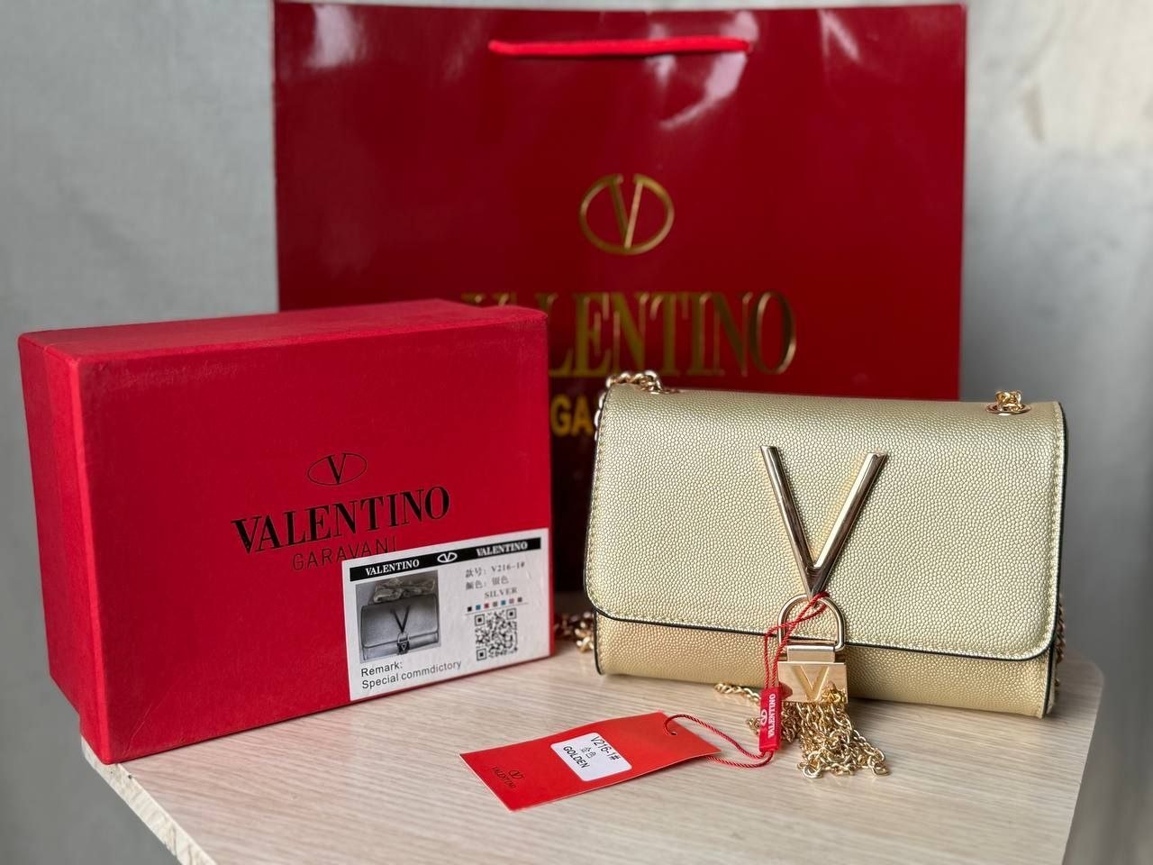 Valentino - Block Soly