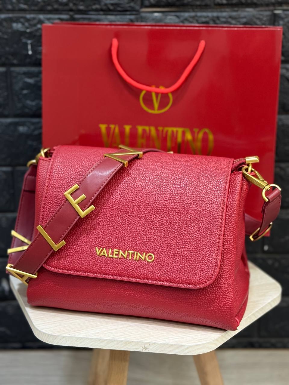 Valentino - Block Soly